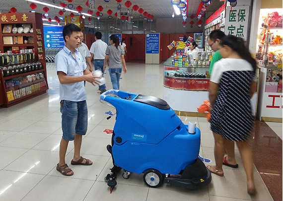 河南環衛車廠家有哪些？